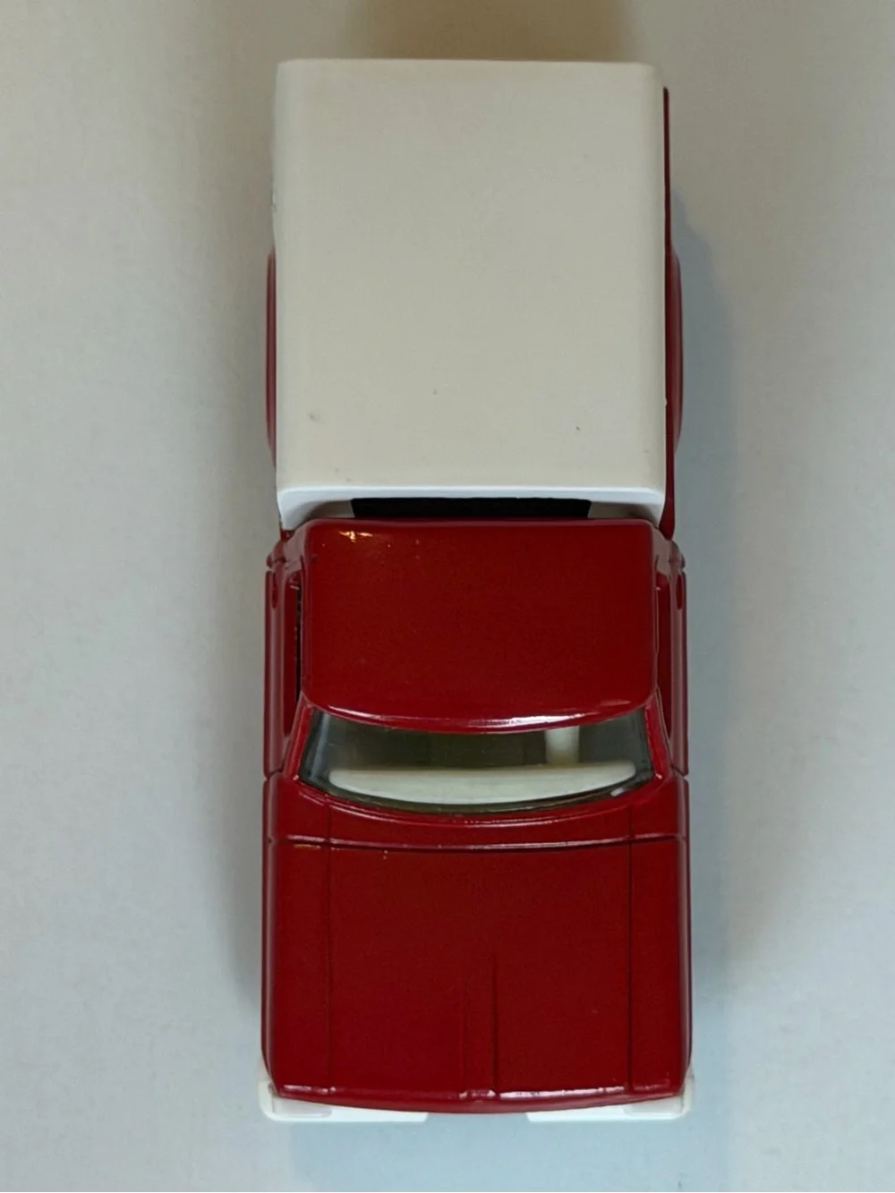 Vintage Matchbox No 6 Ford Pick Up Truck Red with White Canopy Lesney England